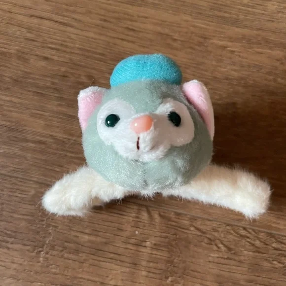 DISNEY-NWT Duffy’s Friend Gelatoni 3D Plush Hair Claw Clip - Picture 1 of 8